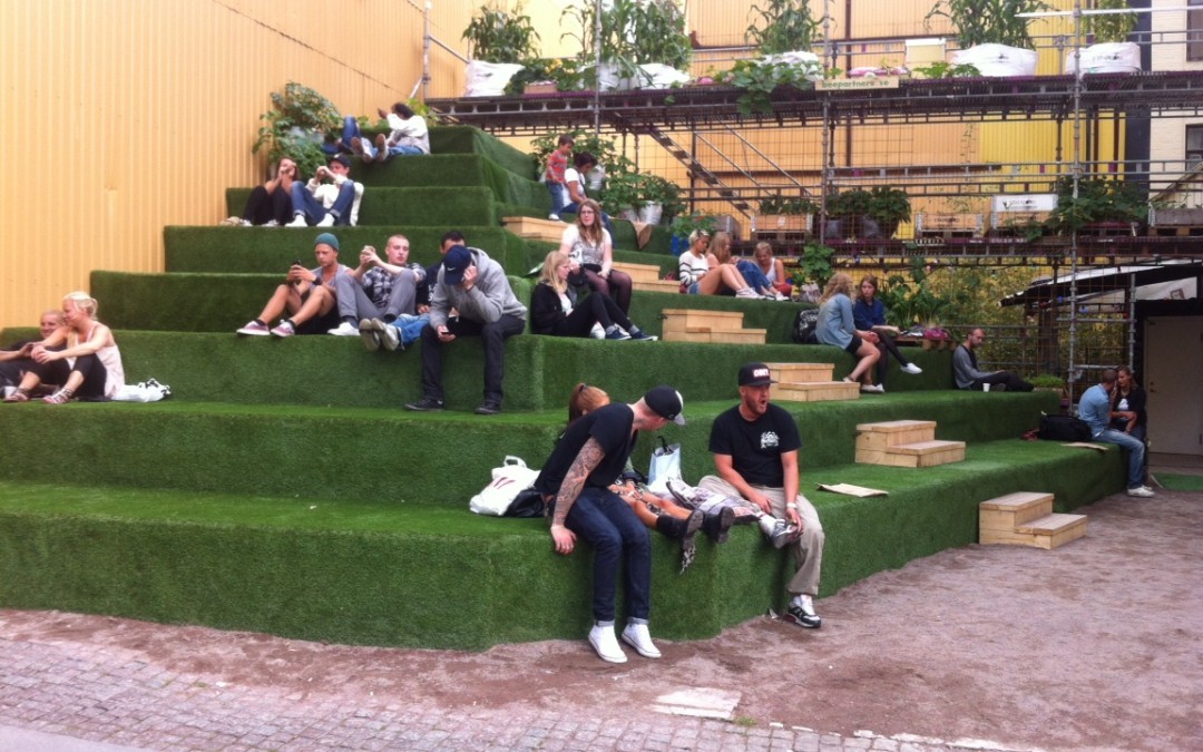 Trappa med konstgräs, Göteborg